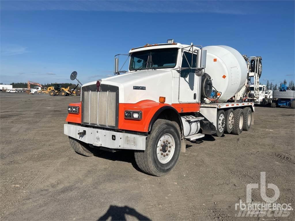 Kenworth W900B شاحنات خرسانة