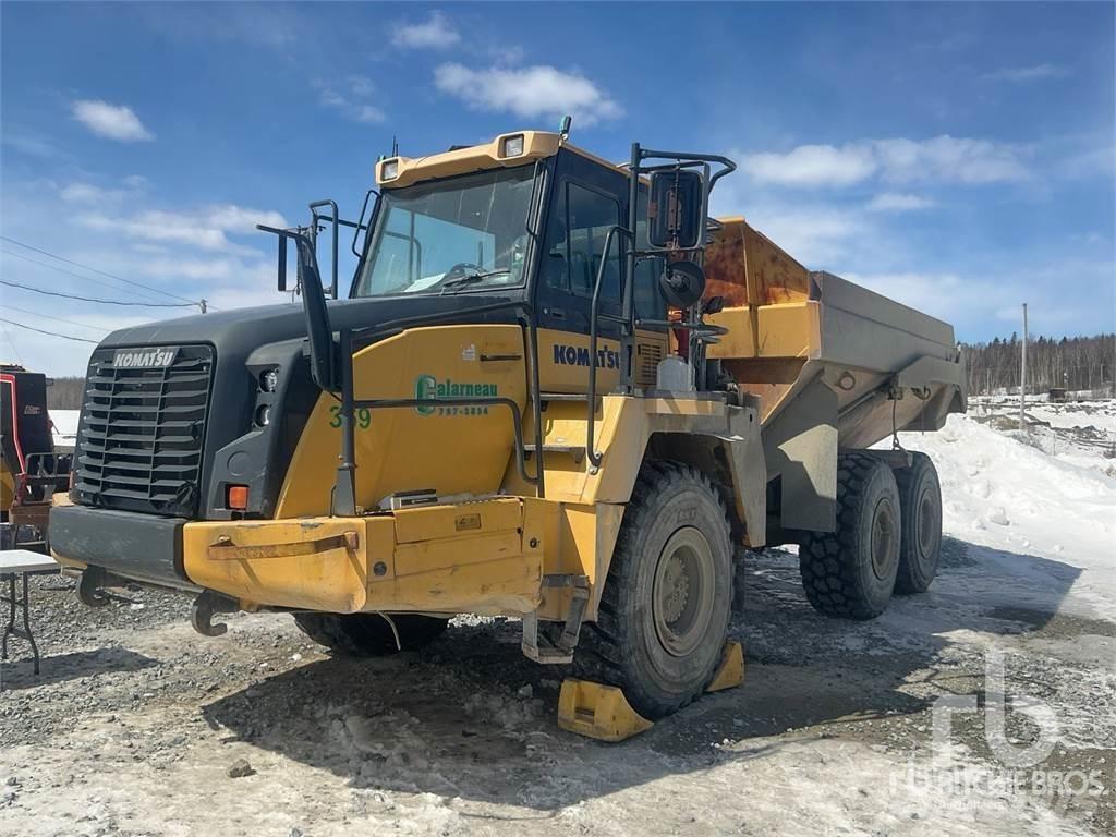 Komatsu HM300-5 ساحبات مفصلية