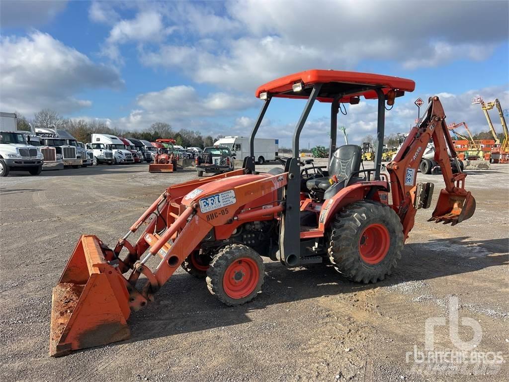 Kubota B26 جرارات مدمجة