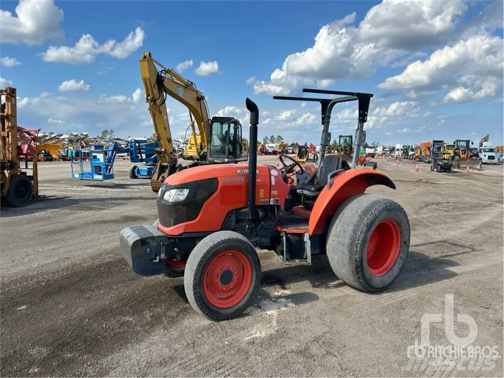 Kubota M6060HD جرارات مدمجة