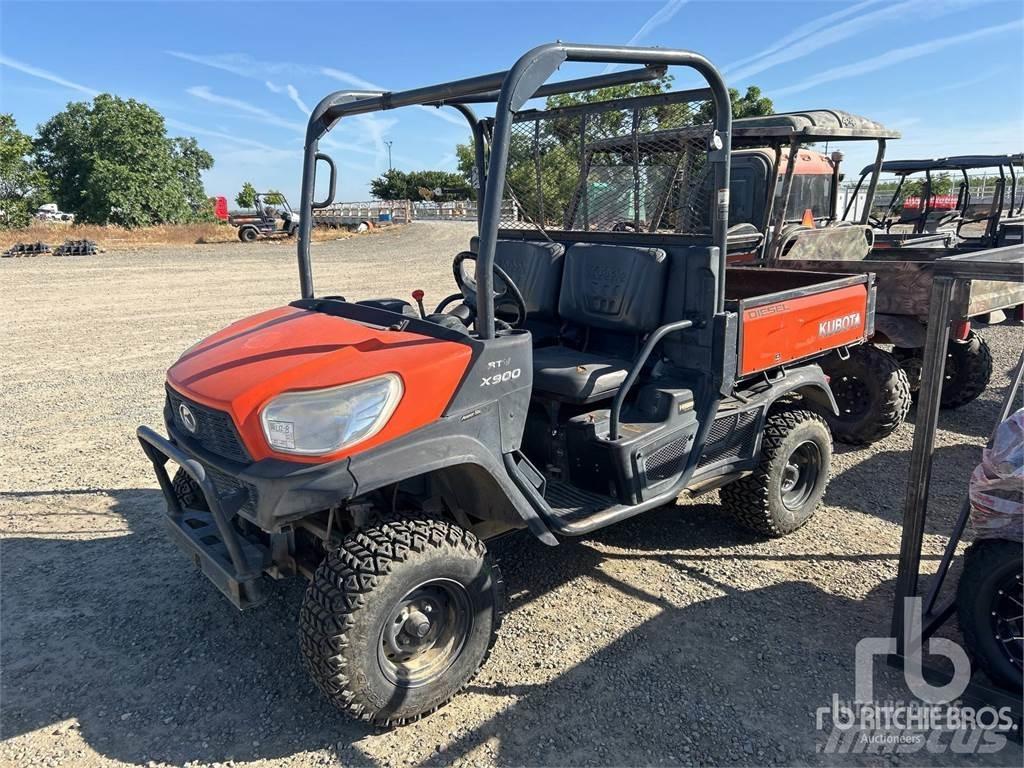 Kubota RTV-X900 ماكينات منفعة عامة