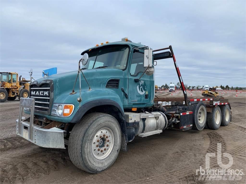 Mack CV713 شاحنات قابلة للفك