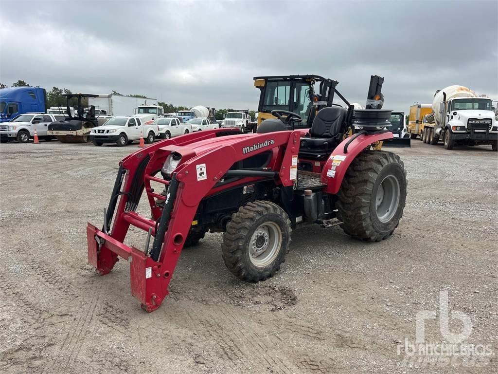 Mahindra 3535 الجرارات
