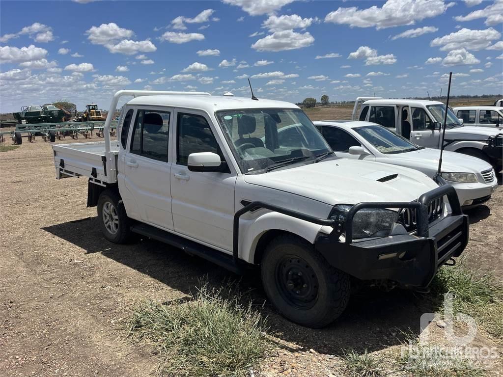 Mahindra DC شاحنات خفيفة/مفصلية الجوانب