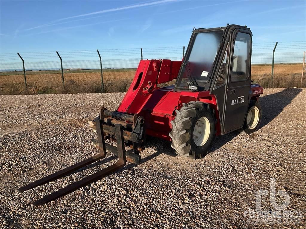 Manitou BT420 مناولات متداخلة