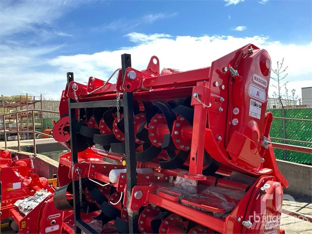 Maschio A 160C جرارات ثنائية العجلات