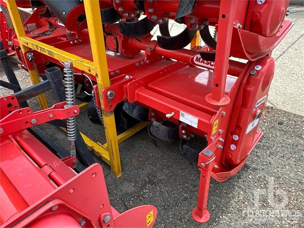 Maschio U205 جرارات ثنائية العجلات