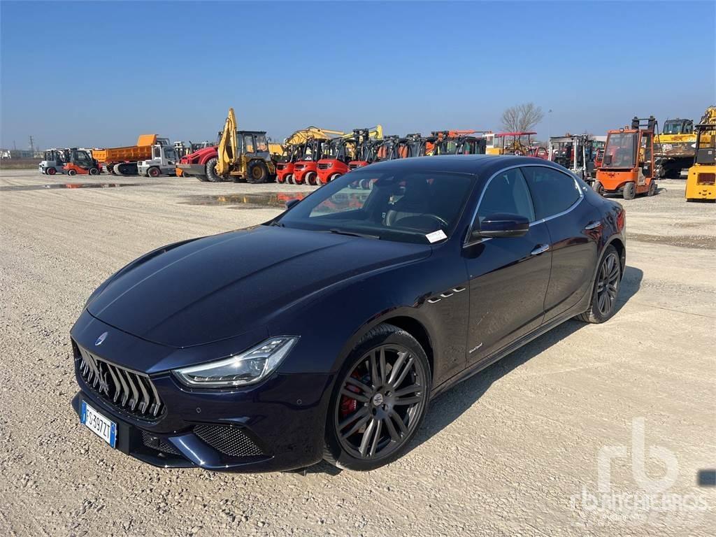 Maserati GHIBLI سيارات