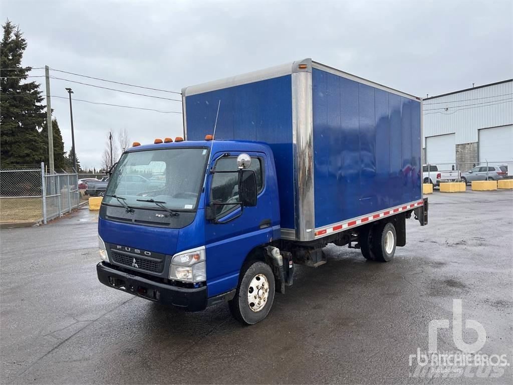 Mitsubishi FUSO شاحنة مقفلة