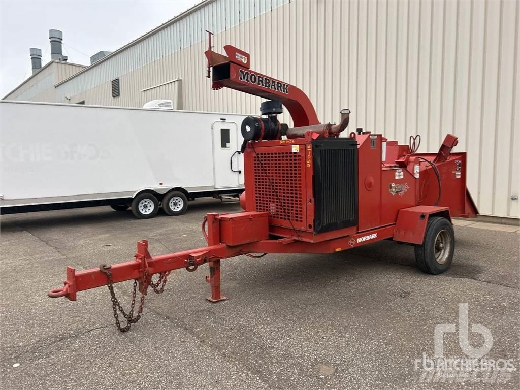 Morbark M18R ماكينات تقطيع أخشاب الحراجة