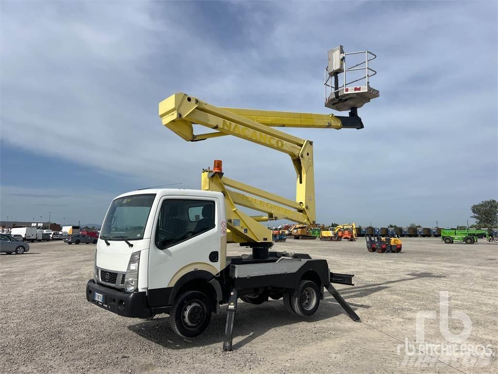 Nissan CABSTAR المنصات الهوائية المثبتة على مقطورة