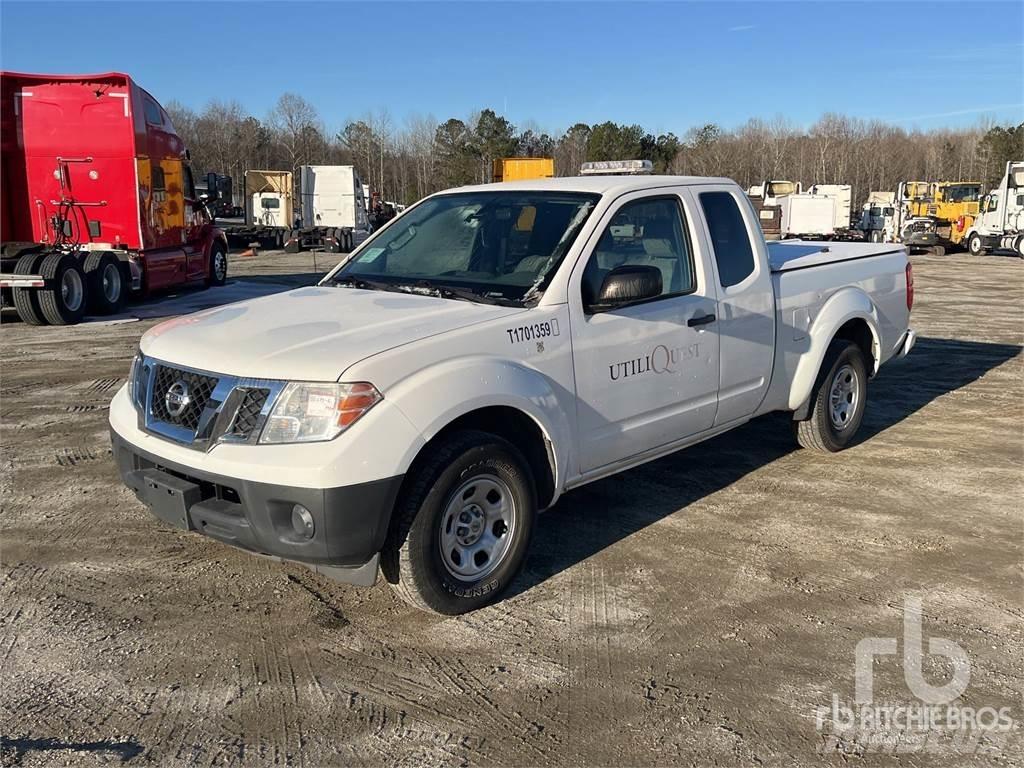 Nissan FRONTIER شاحنات خفيفة/مفصلية الجوانب