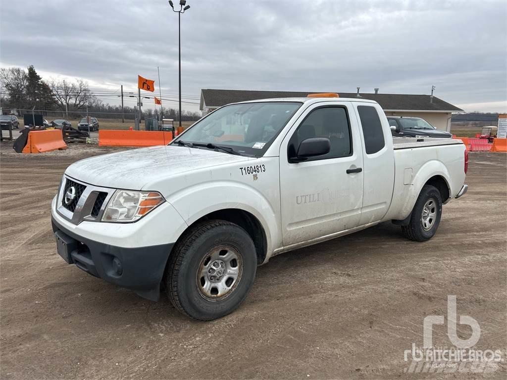 Nissan FRONTIER شاحنات خفيفة/مفصلية الجوانب