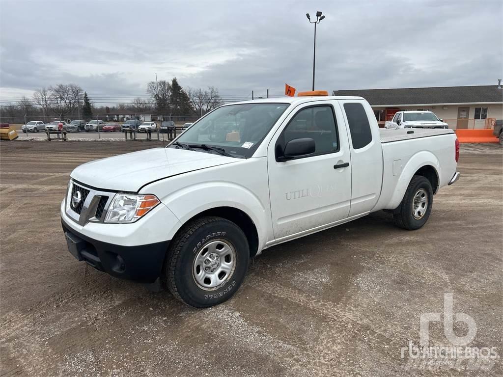 Nissan FRONTIER شاحنات خفيفة/مفصلية الجوانب