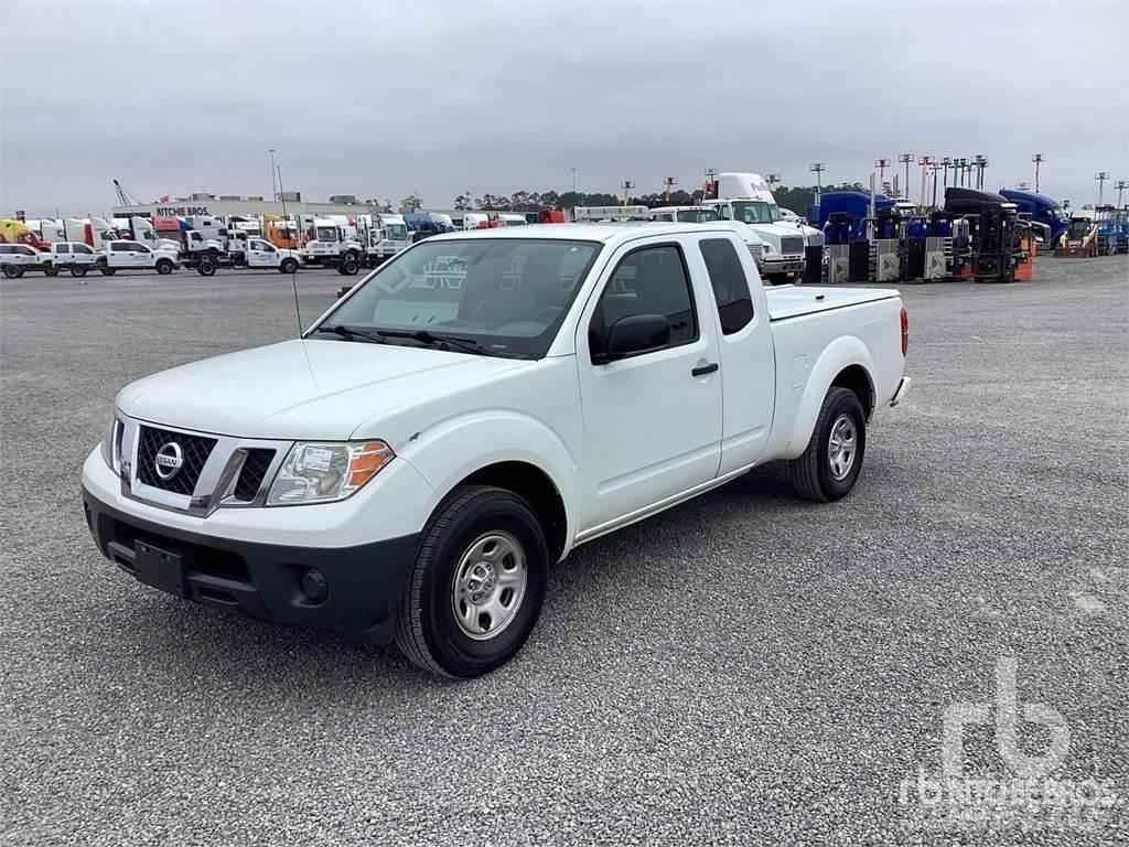 Nissan FRONTIER شاحنات خفيفة/مفصلية الجوانب