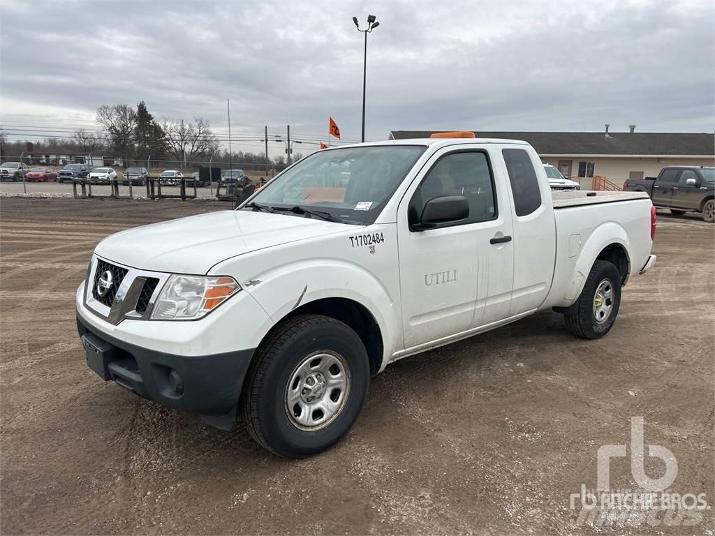 Nissan FRONTIER شاحنات خفيفة/مفصلية الجوانب