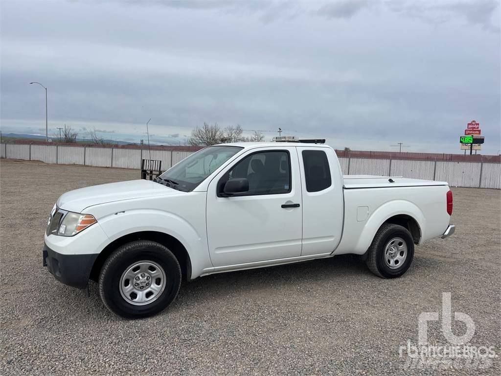 Nissan FRONTIER شاحنات خفيفة/مفصلية الجوانب