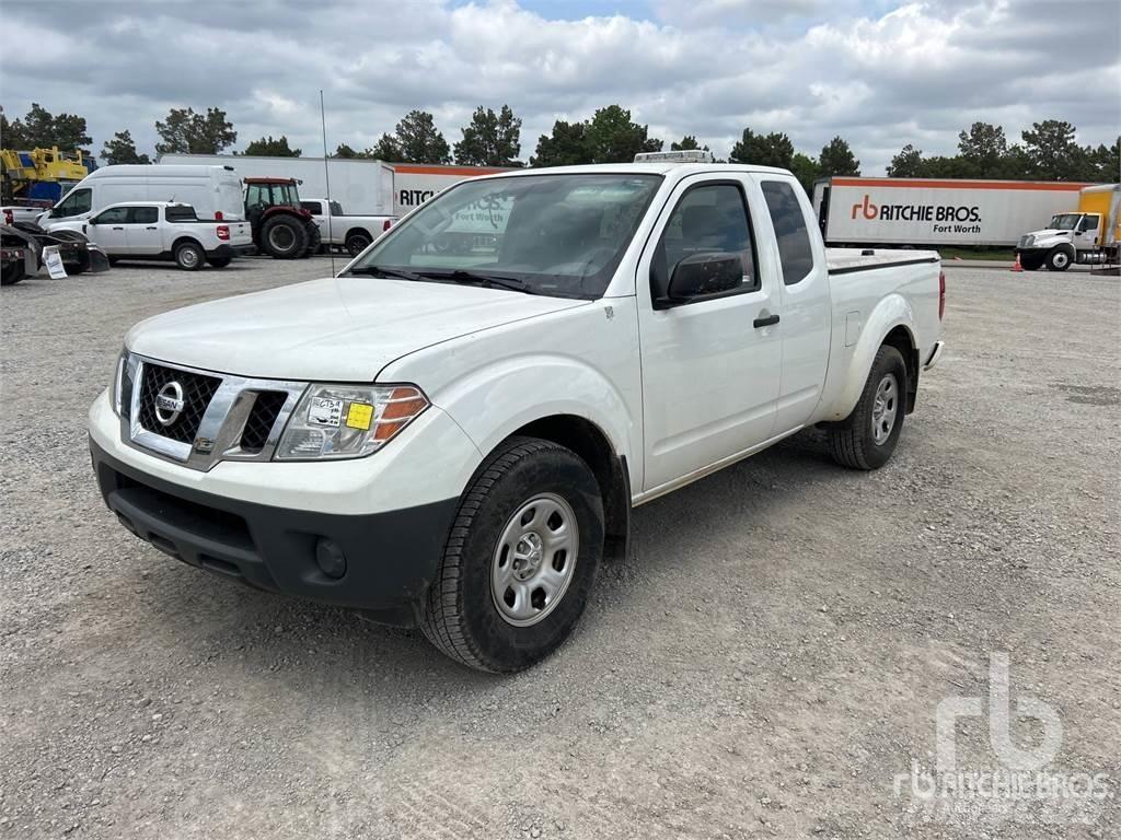 Nissan FRONTIER شاحنات خفيفة/مفصلية الجوانب