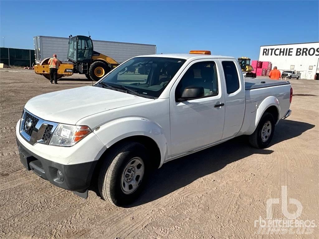 Nissan FRONTIER شاحنات خفيفة/مفصلية الجوانب