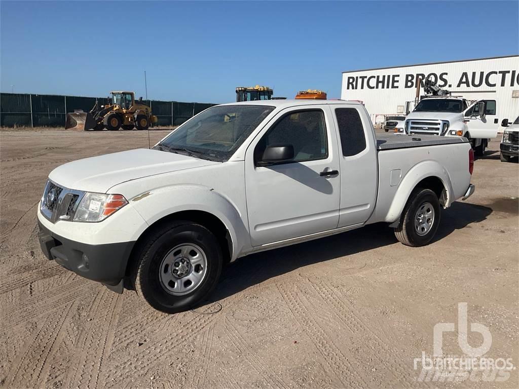 Nissan FRONTIER شاحنات خفيفة/مفصلية الجوانب