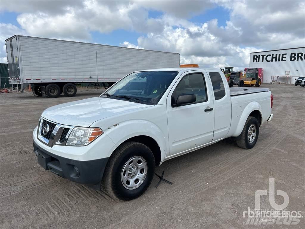 Nissan FRONTIER شاحنات خفيفة/مفصلية الجوانب