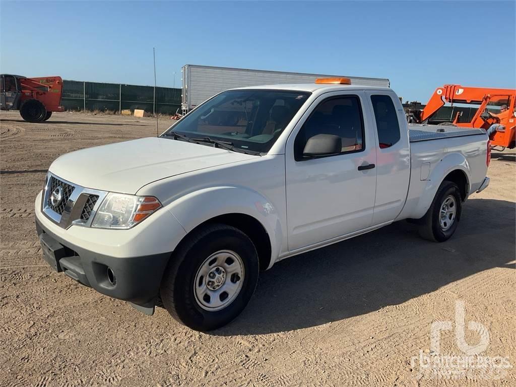 Nissan FRONTIER شاحنات خفيفة/مفصلية الجوانب