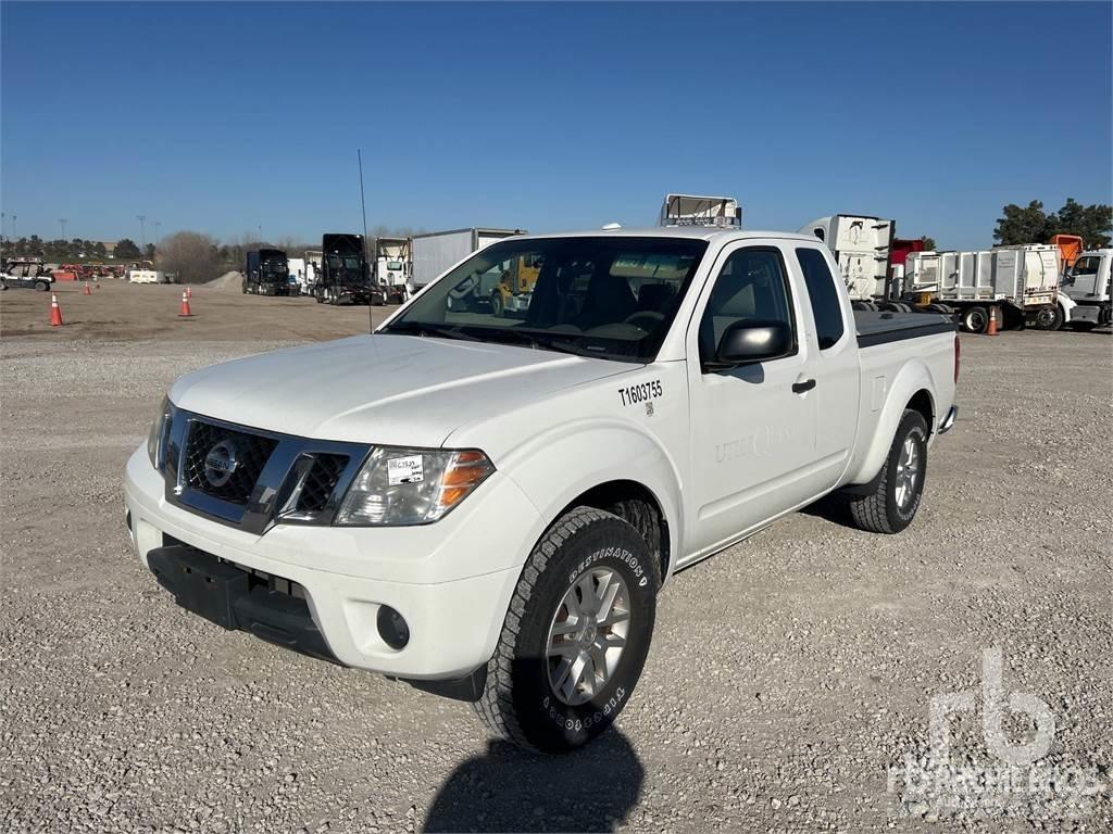 Nissan FRONTIER شاحنات خفيفة/مفصلية الجوانب