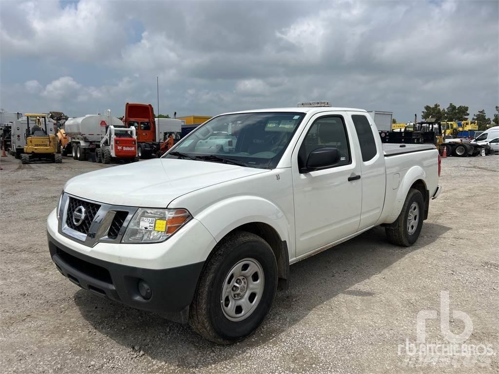 Nissan FRONTIER شاحنات خفيفة/مفصلية الجوانب