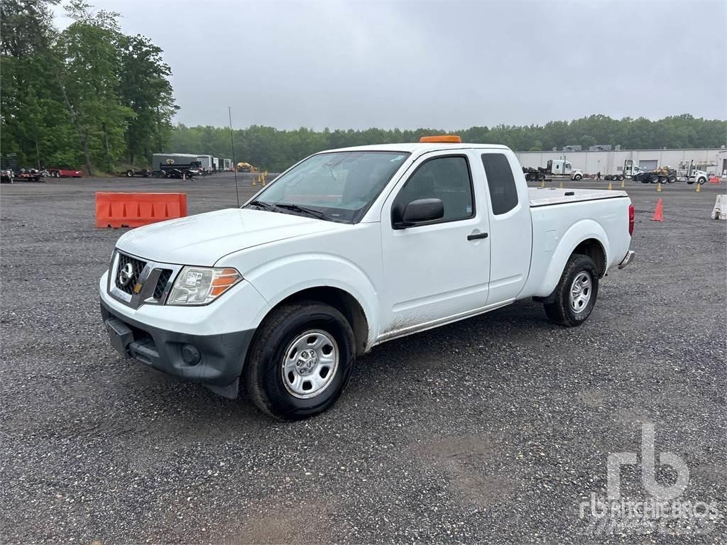Nissan FRONTIER شاحنات خفيفة/مفصلية الجوانب