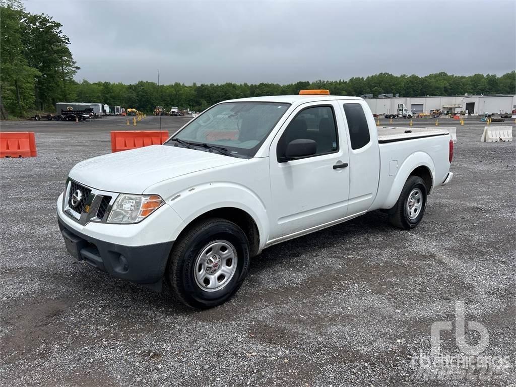 Nissan FRONTIER شاحنات خفيفة/مفصلية الجوانب