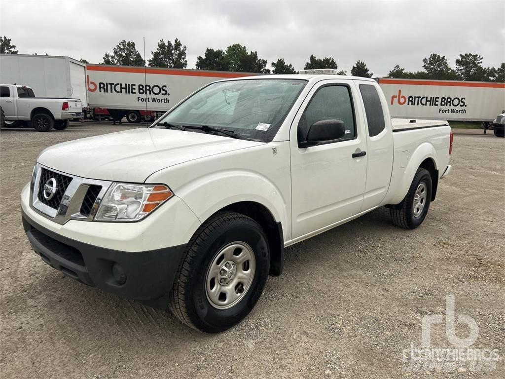 Nissan FRONTIER شاحنات خفيفة/مفصلية الجوانب