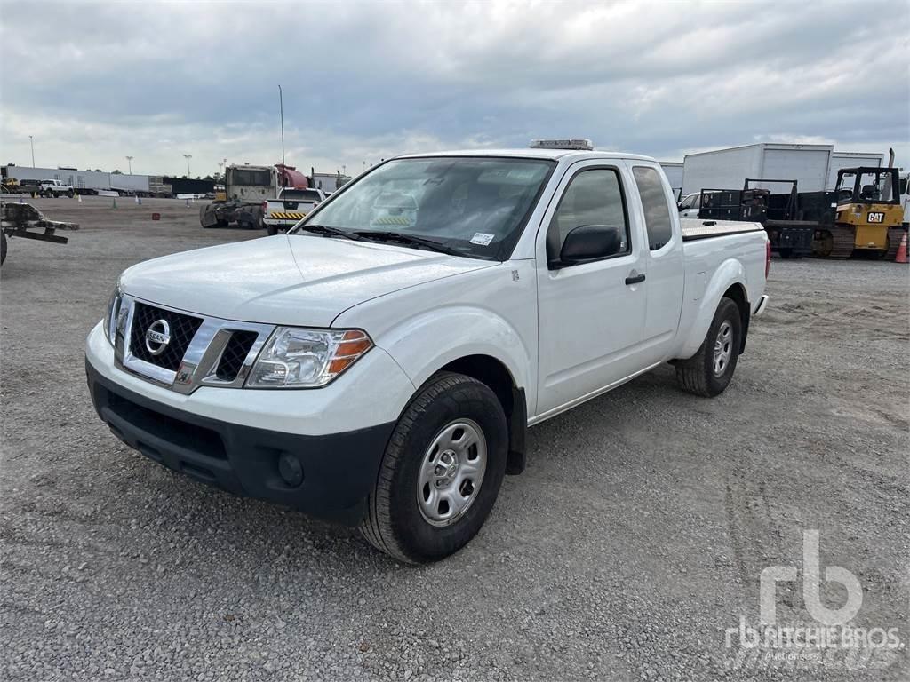 Nissan FRONTIER شاحنات خفيفة/مفصلية الجوانب