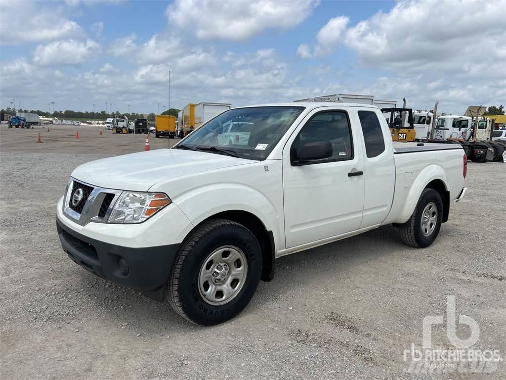 Nissan FRONTIER شاحنات خفيفة/مفصلية الجوانب