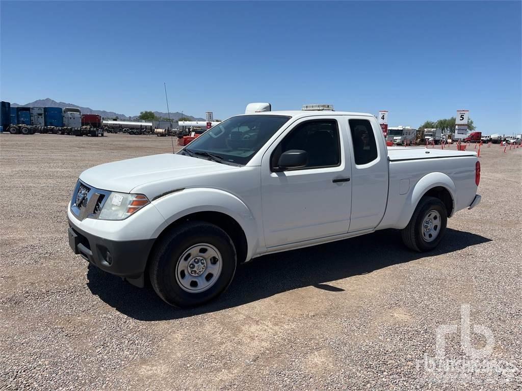 Nissan FRONTIER شاحنات خفيفة/مفصلية الجوانب
