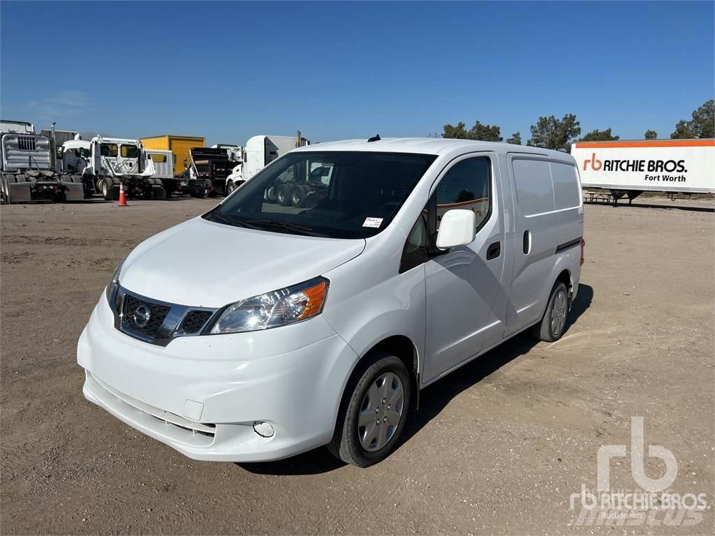 Nissan NV200 شاحنات بدرجة حرارة قابلة للضبط