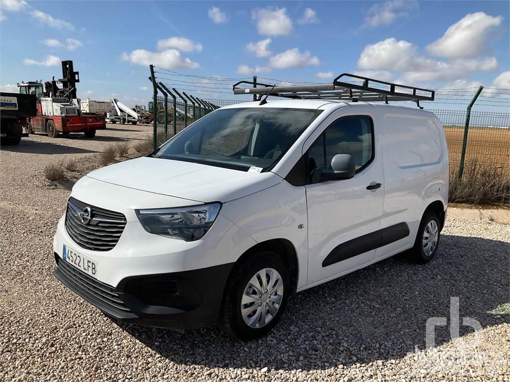 Opel COMBO شاحنات بدرجة حرارة قابلة للضبط