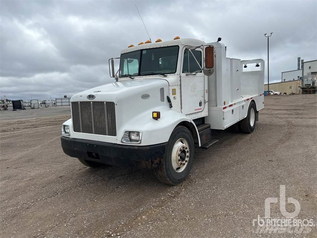 Peterbilt 330 شاحنات ذات صهاريج