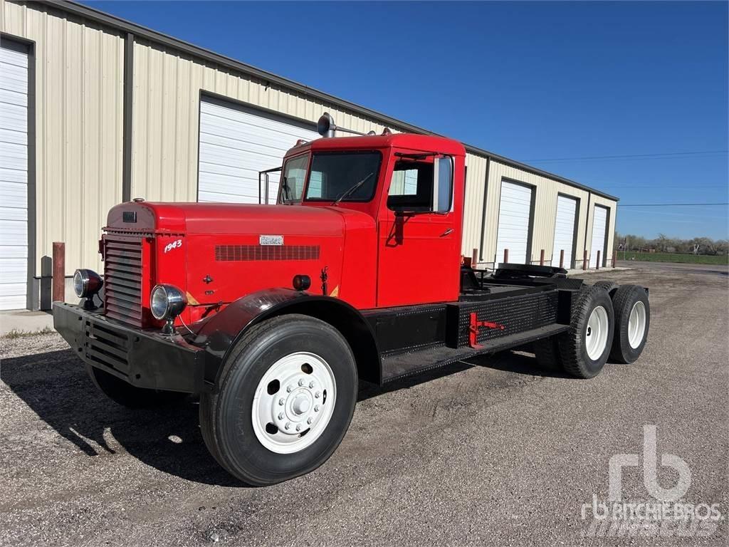 Peterbilt 354DT وحدات الجر