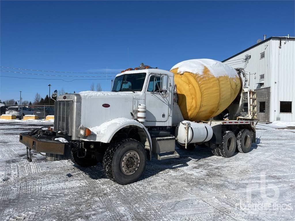 Peterbilt 357 شاحنات خرسانة