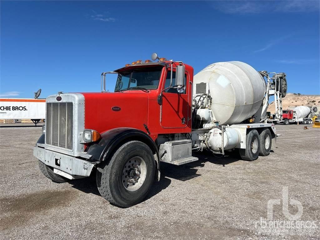 Peterbilt 357 شاحنات خرسانة