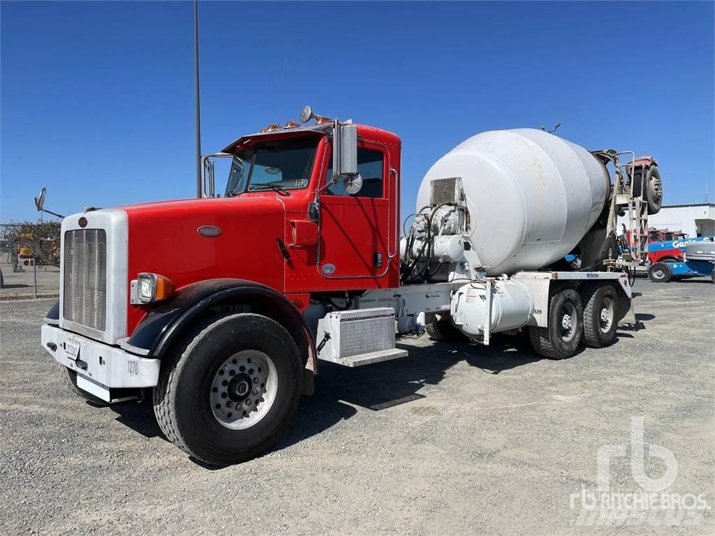 Peterbilt 365 شاحنات خرسانة