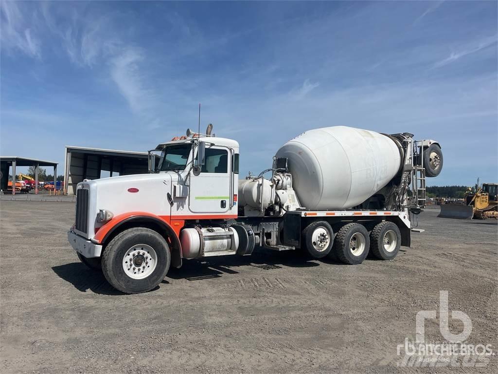 Peterbilt 365 شاحنات خرسانة