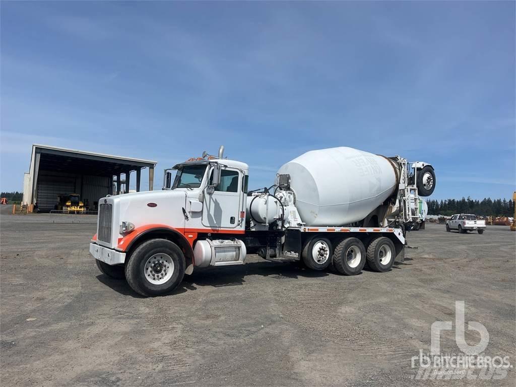 Peterbilt 365 شاحنات خرسانة