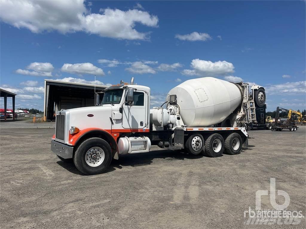 Peterbilt 365 شاحنات خرسانة