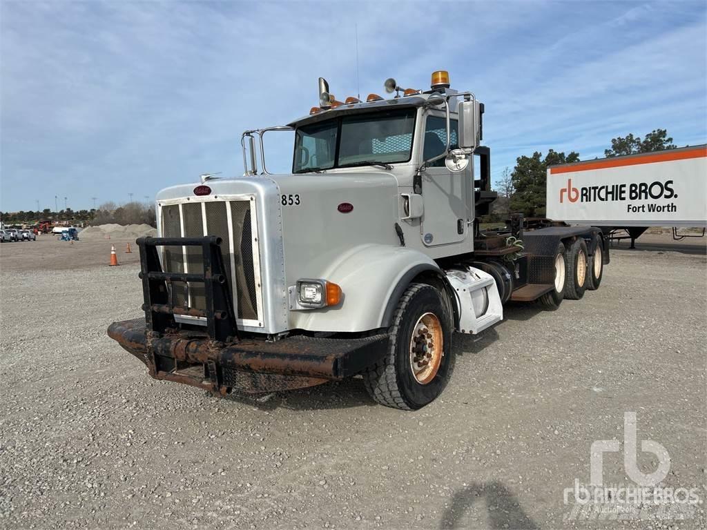 Peterbilt 367 شاحنات مسطحة / أوناش