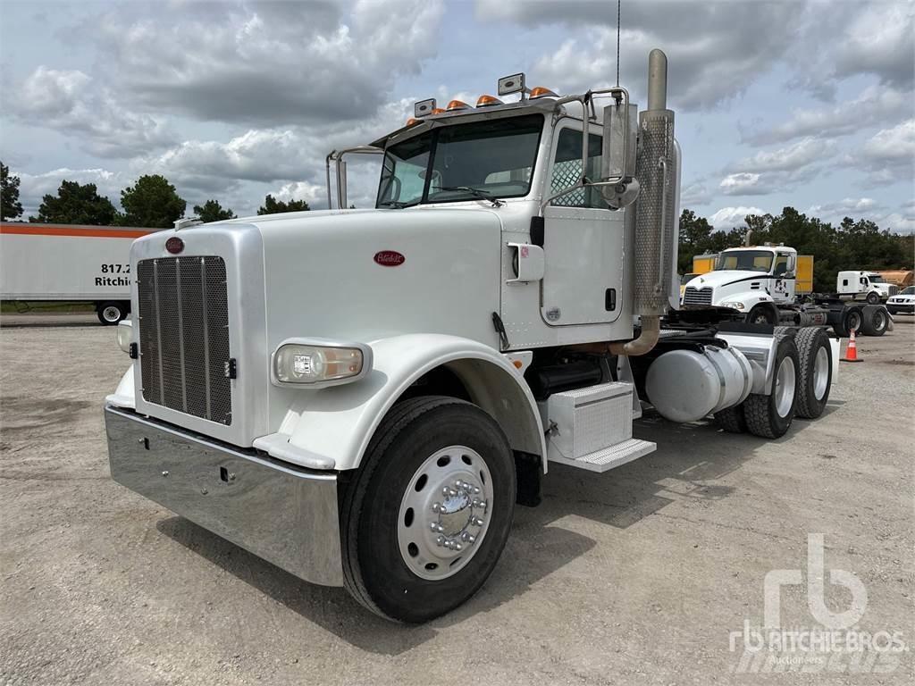 Peterbilt 367 وحدات الجر