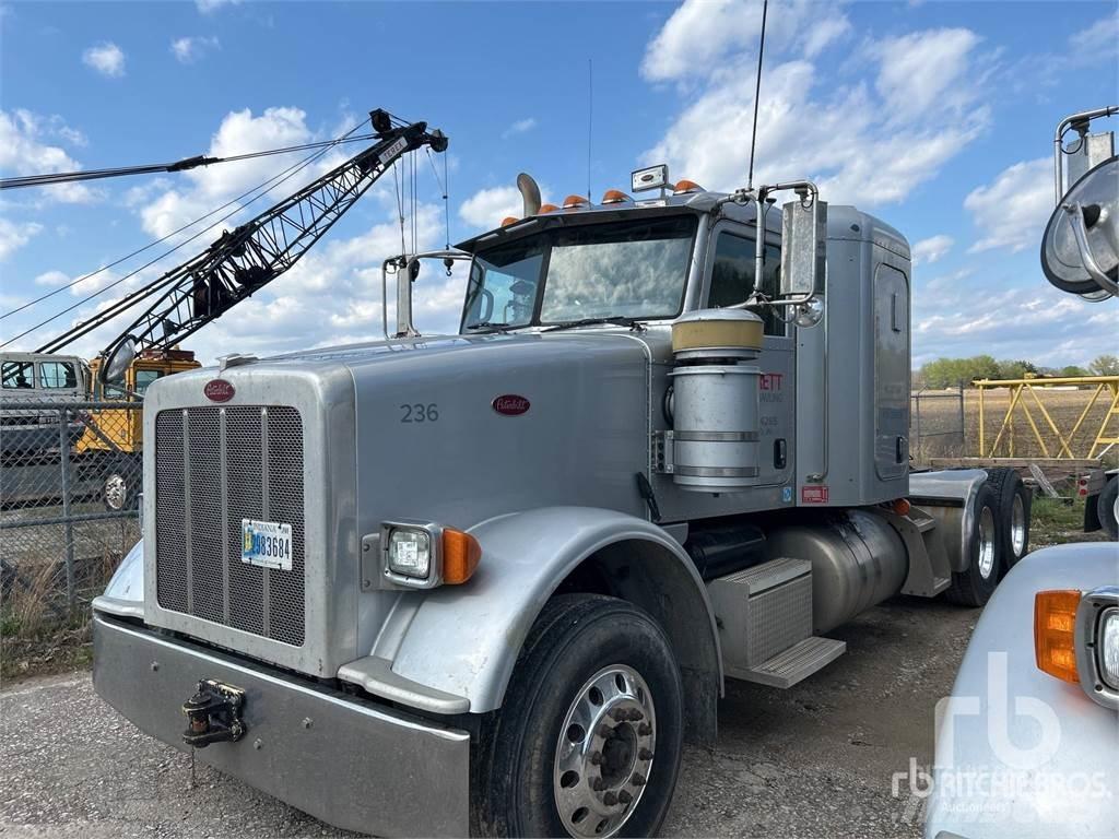 Peterbilt 367 وحدات الجر