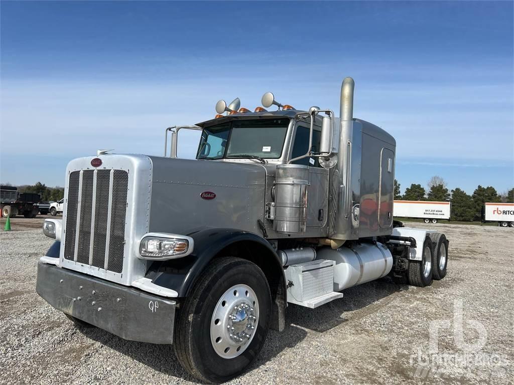 Peterbilt 388 وحدات الجر