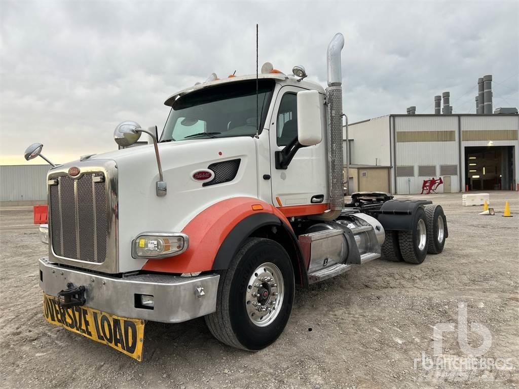 Peterbilt 567 وحدات الجر