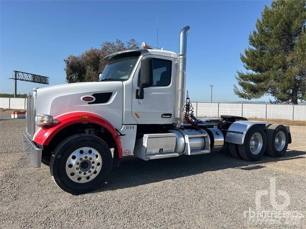 Peterbilt 567 وحدات الجر